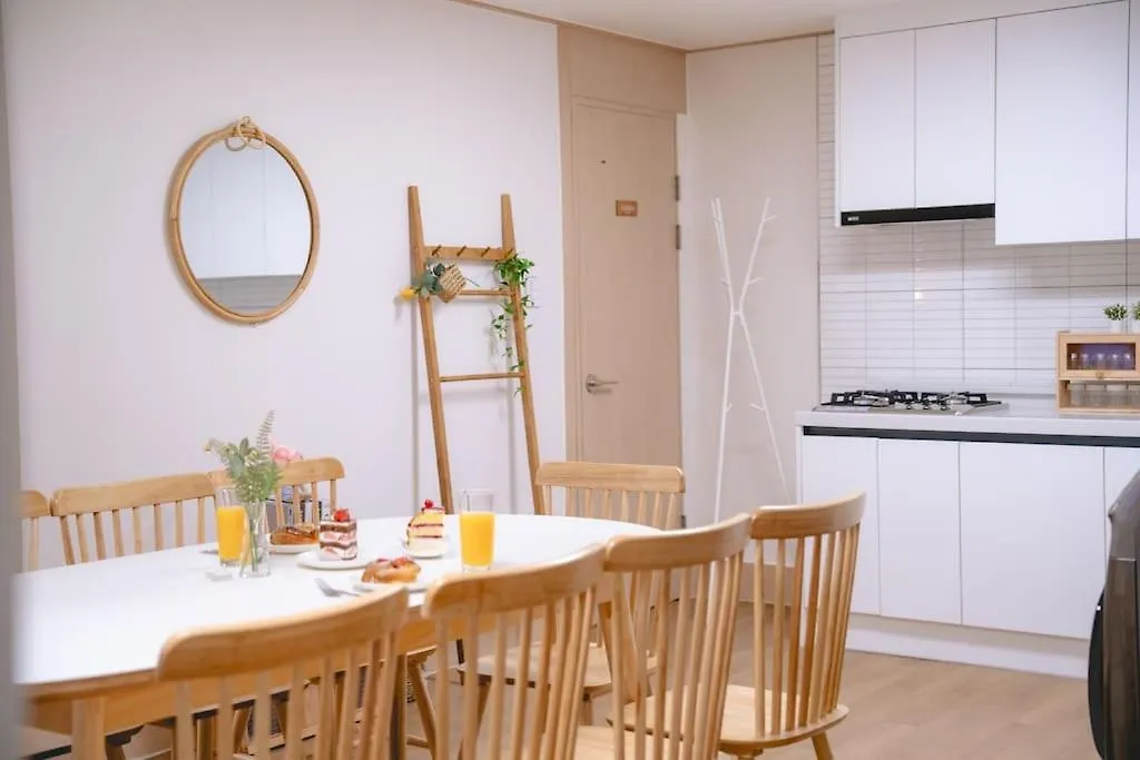 Apartment Deepstay253 Seoul South Korea